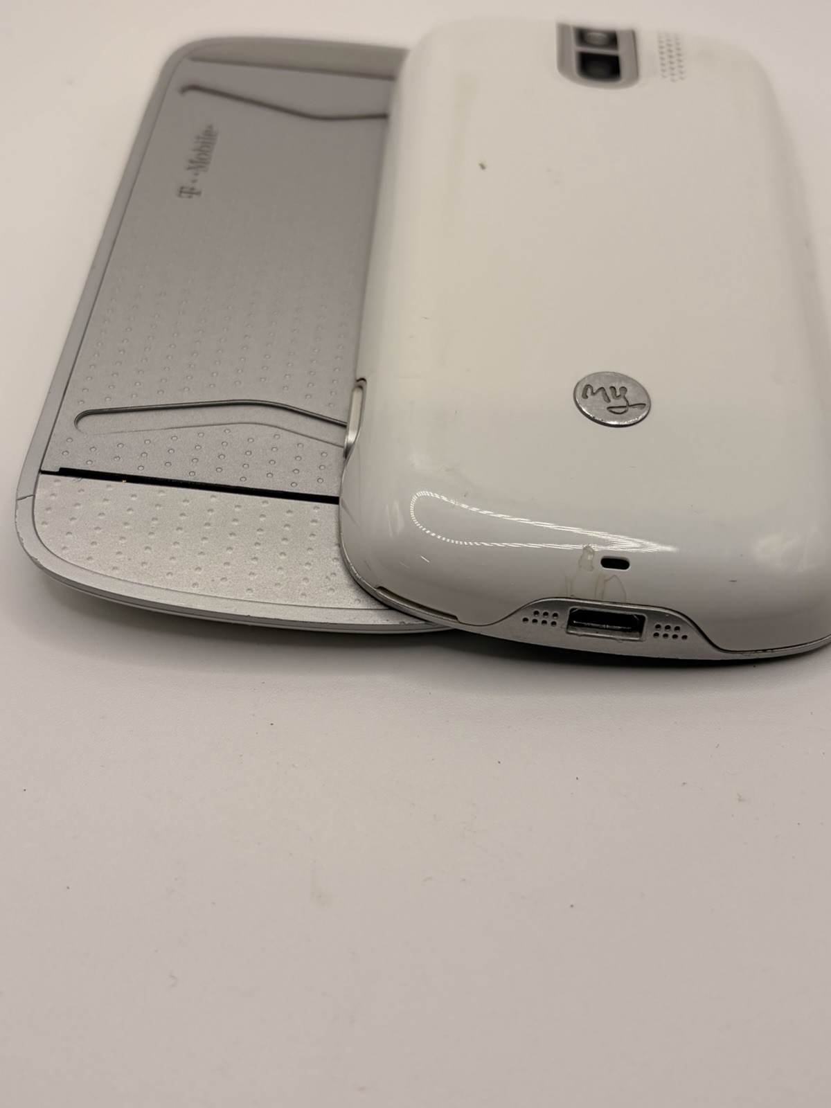 HTC myTouch2 3G Slide / PB65100 – White ( T-Mobile ) Very Rare Slider Smartphone