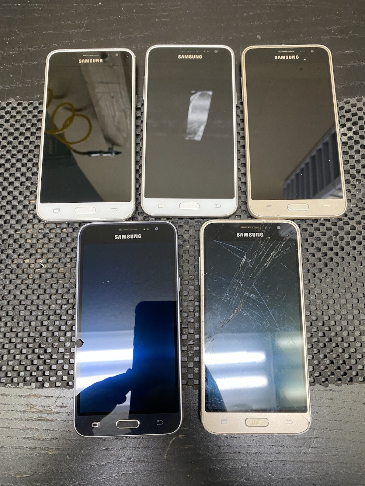 Lot Of 5 J3.6/J3.6V/J3 For Parts/Repair – ATT/Virgin mobile – 16GB – D5