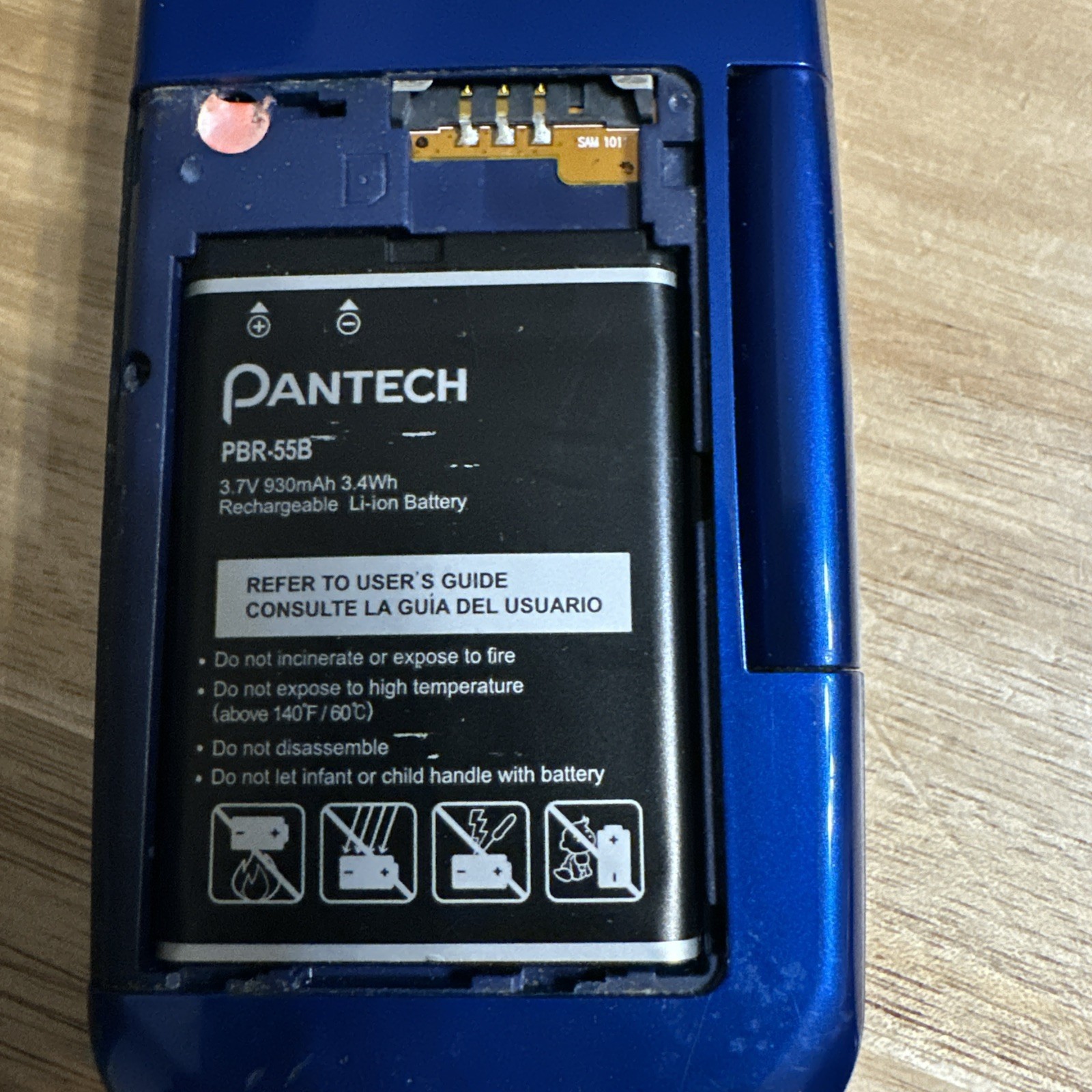 Pantech Impact P7000 Blue 2.6″ TFT Color Display 2MP AT&T Cellular Slider Phone