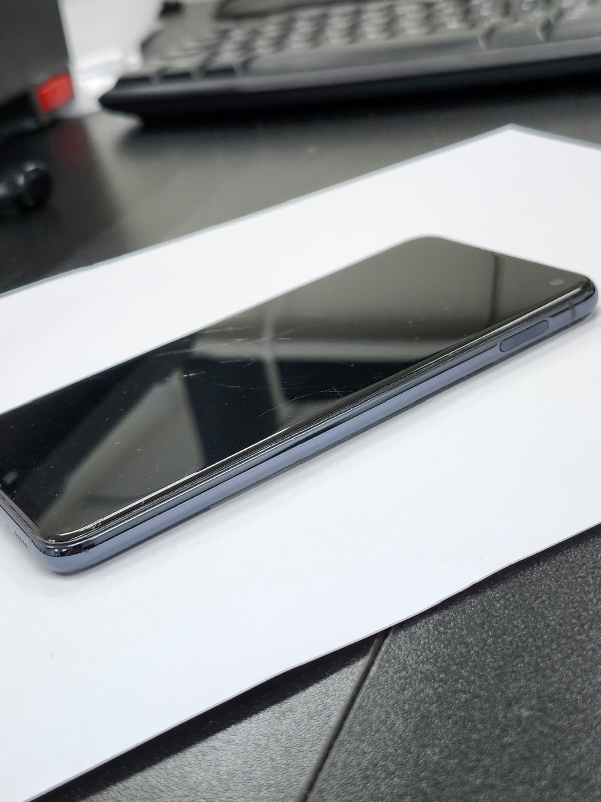 DEFECTIVE – Samsung Galaxy S10E – 128 GB – Black- GSM Unlocked – 12701