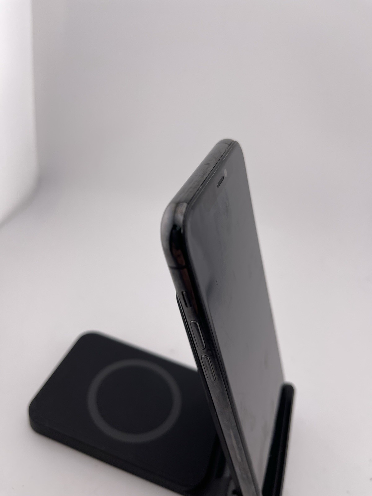 Apple iPhone 11 Pro Black For Parts Only!!!