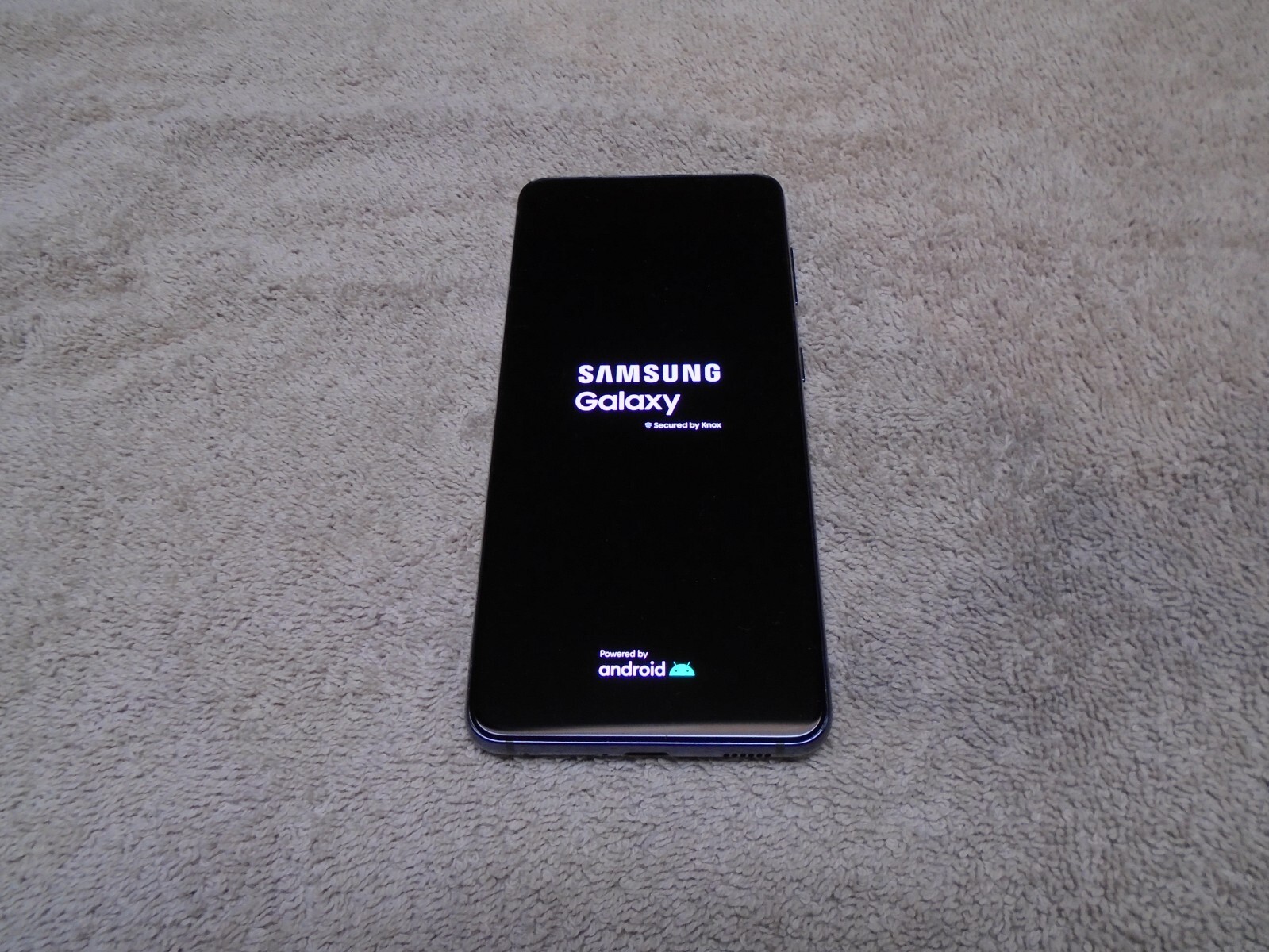 Samsung Galaxy S21 5G, 128gb, Factory Unlocked, in Excellent Condition!!!