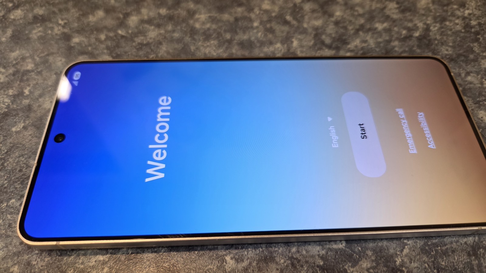 SAMSUNG GALAXY S25 EDGE – 256GB – UNLOCKED – GOOD CONDITION – TITANIUM SILVER