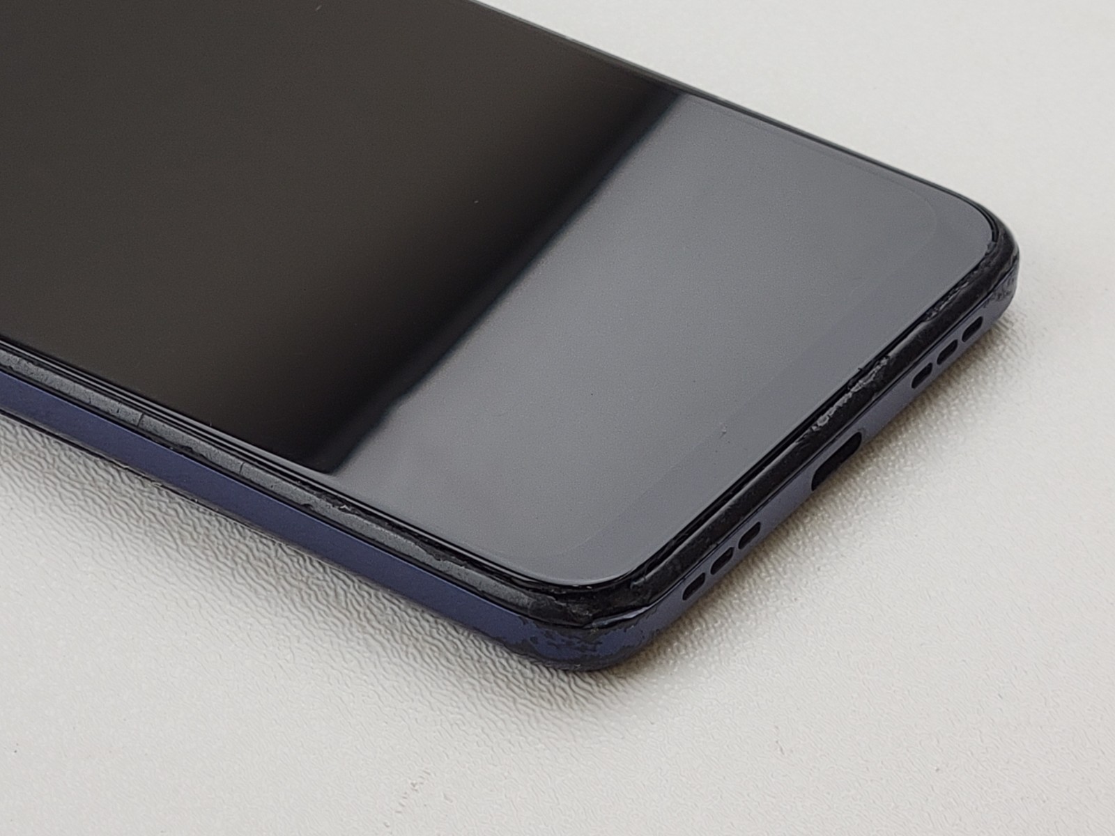 TCL 30 XL (T671G) 64GB – Blue (GSM Unlocked) Smartphone – POOR CONDITION – H8002