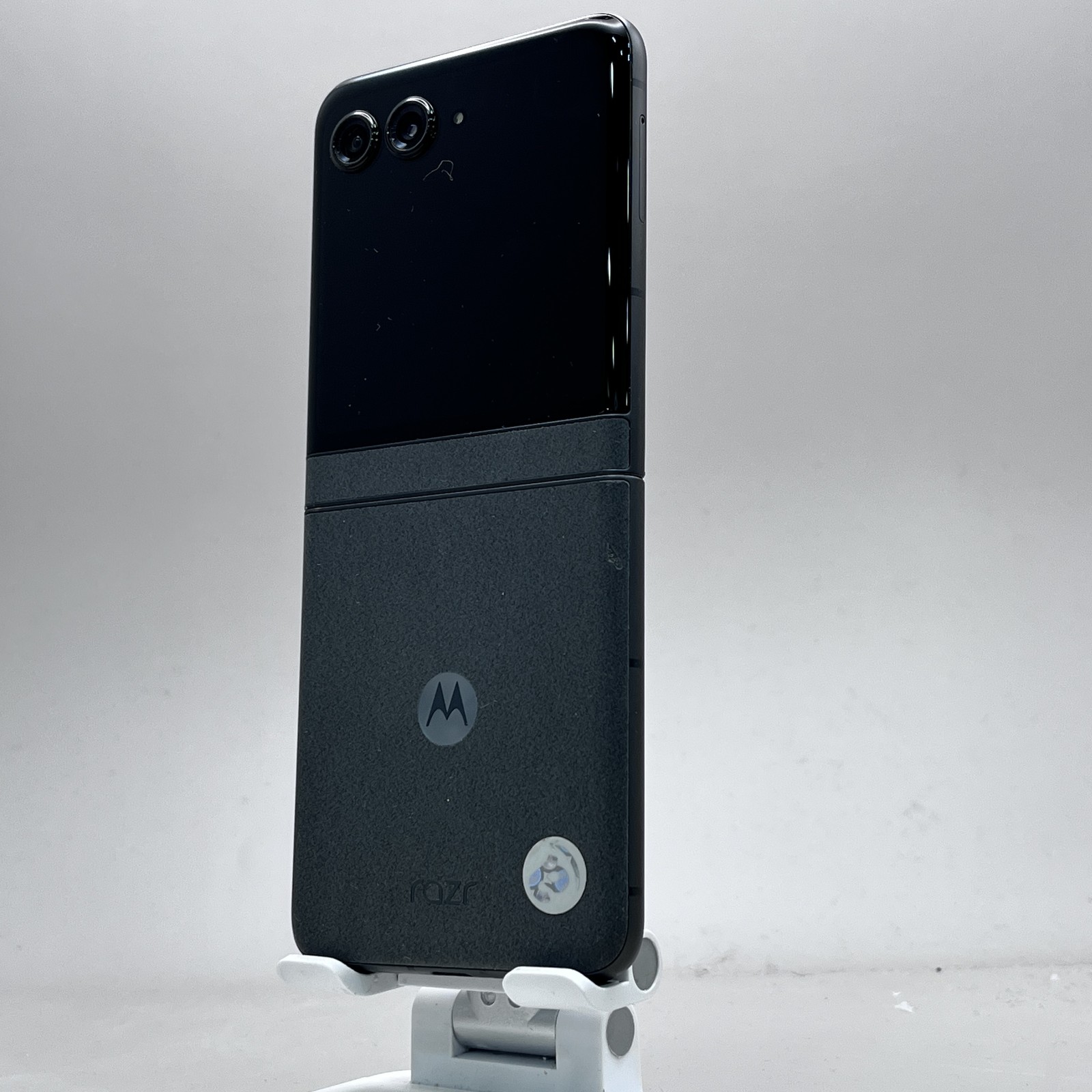 Motorola razr 2024 XT2453-3 Koala Grey For Parts Only W080597
