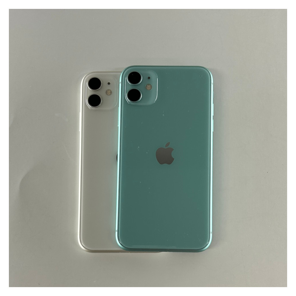 Apple iPhone 11 Unlocked – 64GB/128GB GSM CDMA iOS Smartphone