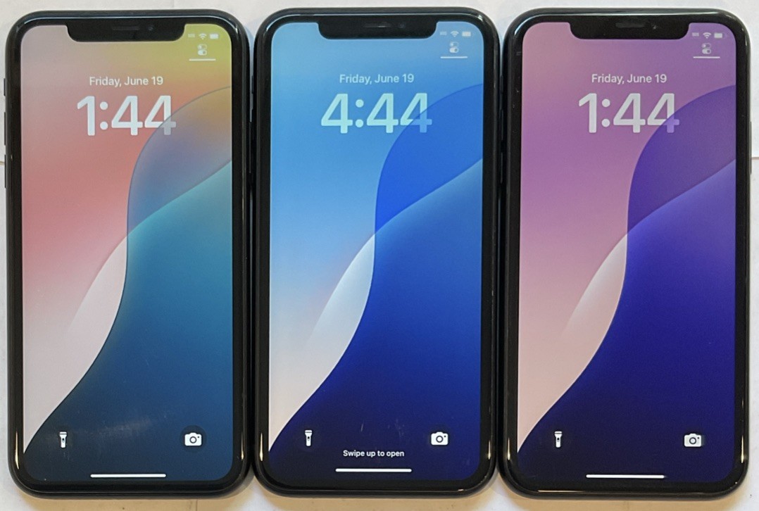 LOT OF THREE TESTED USED GSM UNLOCKED iPhone XR, 64GB A1984 MT3K2LL/A.