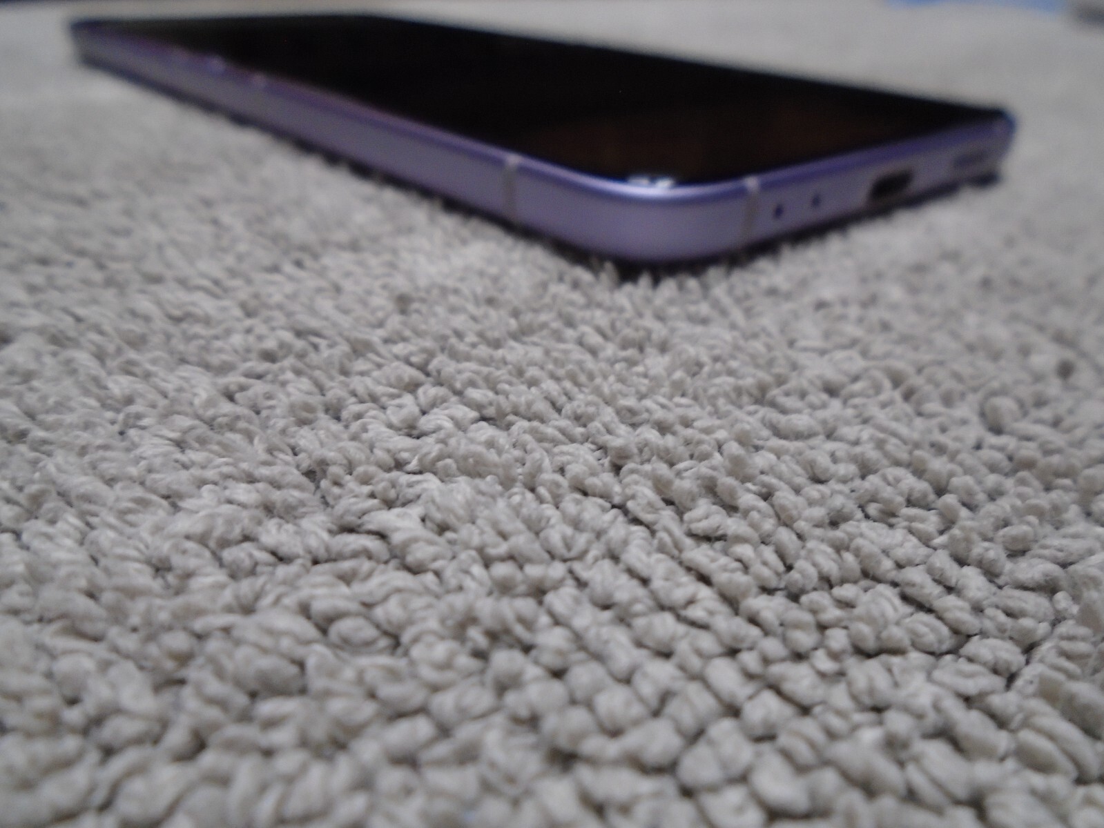 Samsung Galaxy Z Flip 3 5G, 128gb, Purple, Verizon only, Excellent Condition!!!