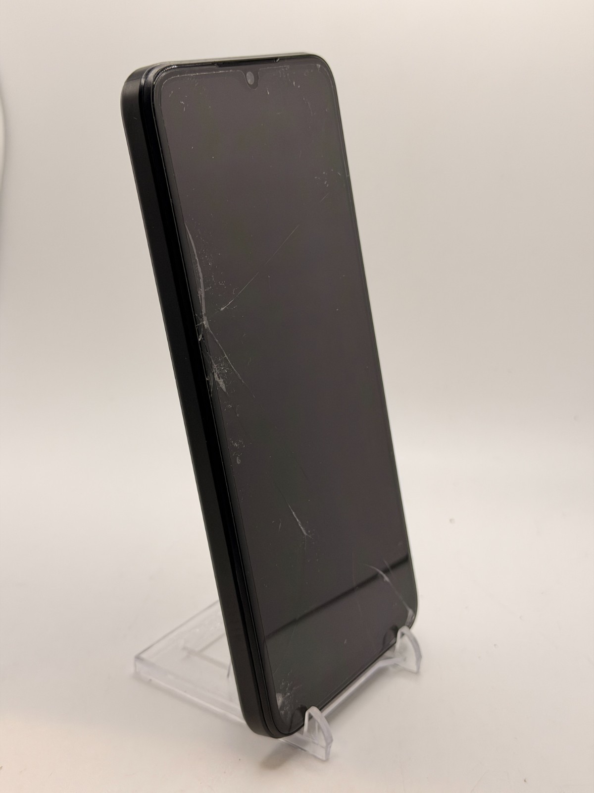 Hot Pepper Verde HPPH88L – (Access) – 32GB 3GB Smartphone – Black – Functional