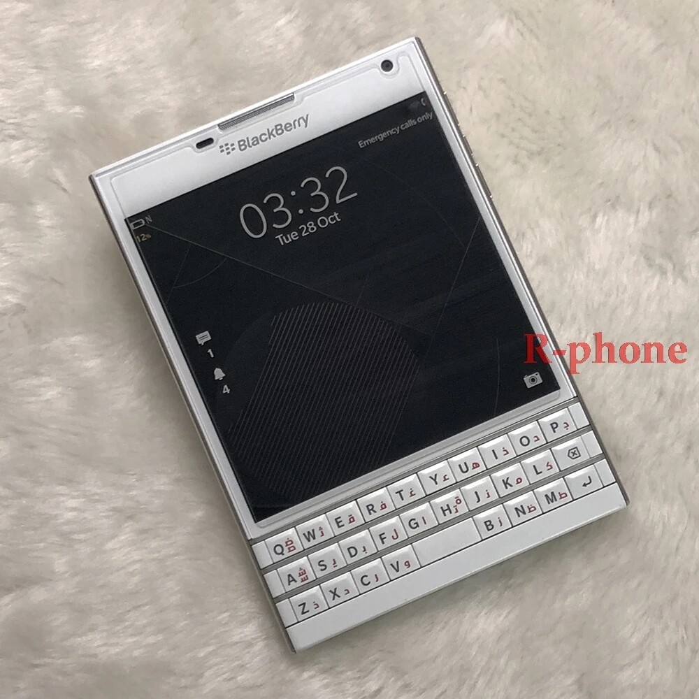 BlackBerry Passport Q30 (SQW100-1) 32GB+3GB 4G Unlocked Smartphone New Sealed