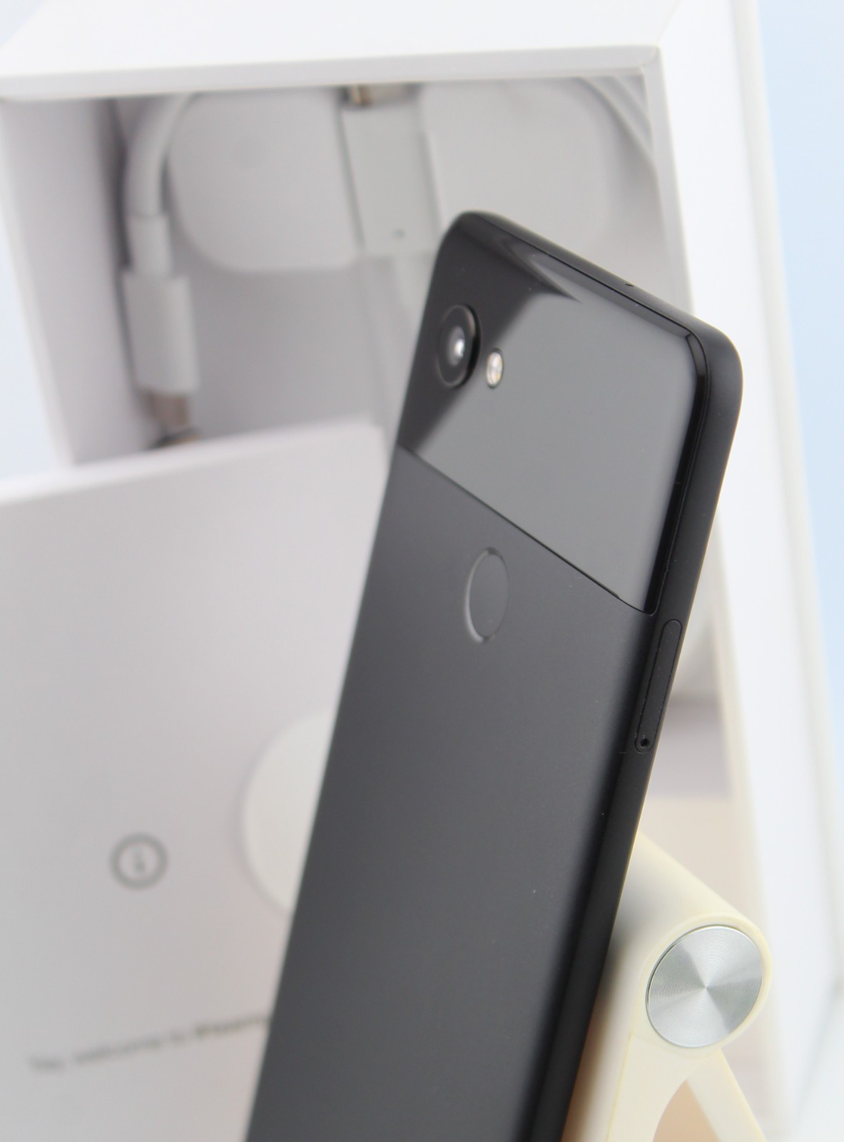 Open Box – Google Pixel 2XL 64GB Black (UNLOCKED) – Free Shipping