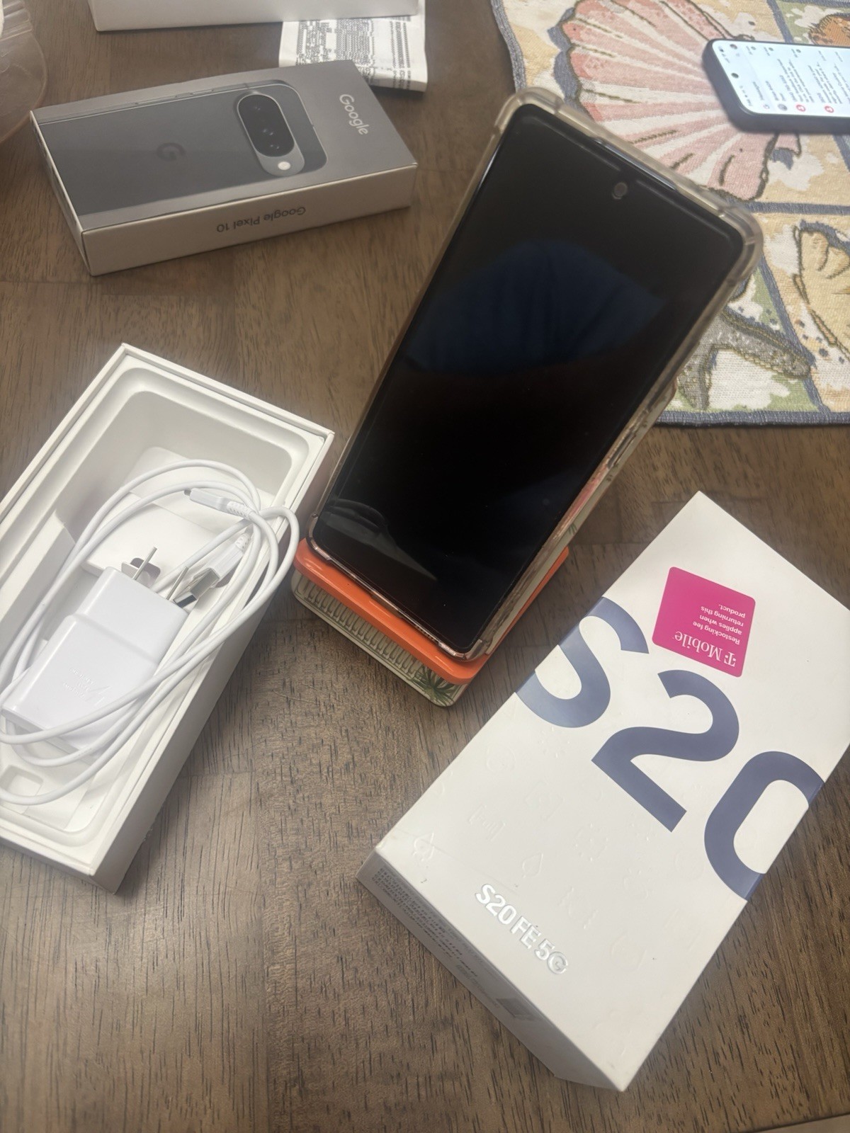 Samsung Galaxy S20 FE SM-G781U – 128 GB – T Mobile UnlockedExcellent Condition
