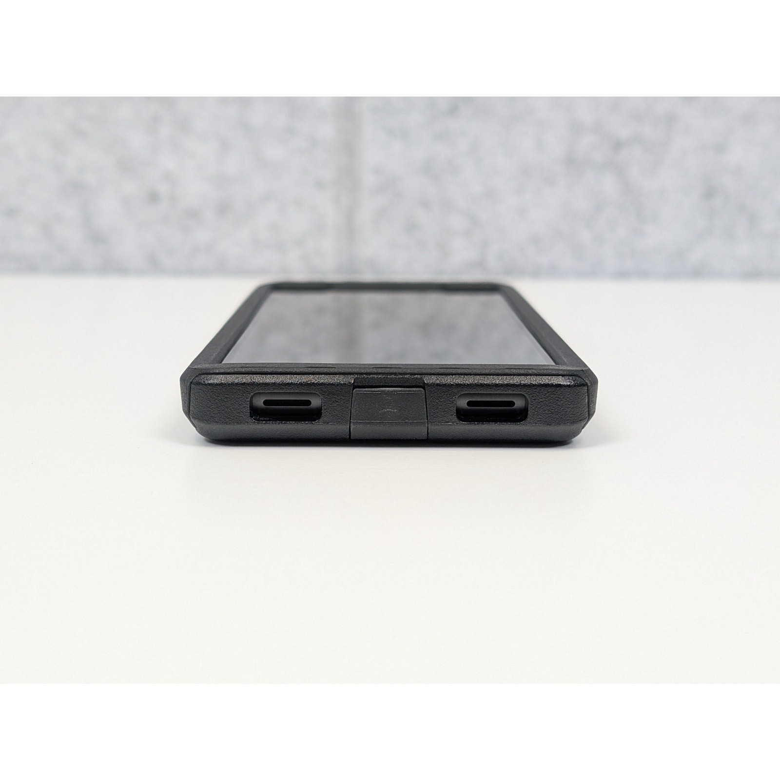 Google Pixel 7a G0DZQ (Network Locked to Verizon) – 128GB – Charcoal – USED