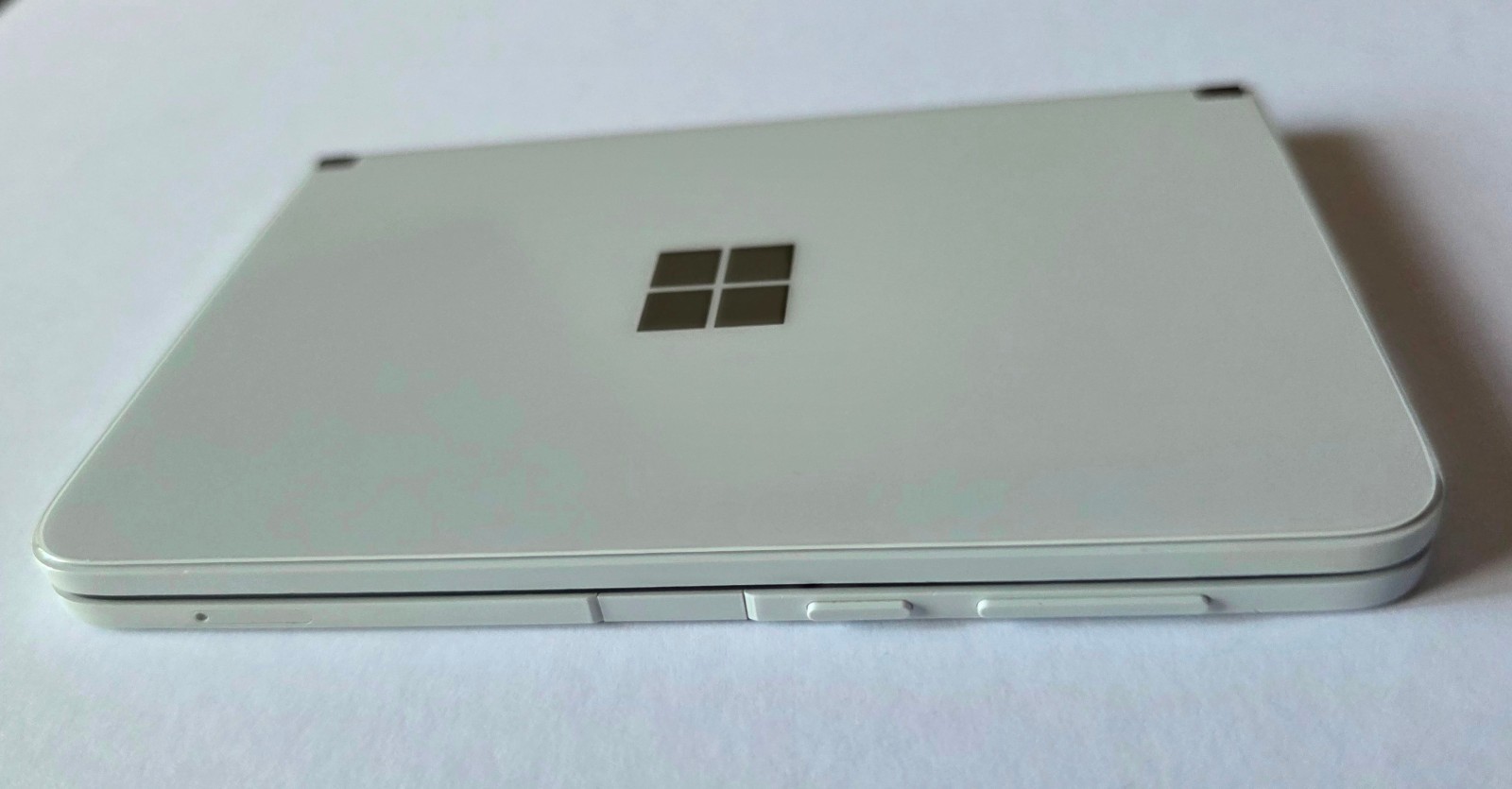 DEFECTIVE Glacier White Microsoft Surface Duo 128GB Android Phone – NO POWER