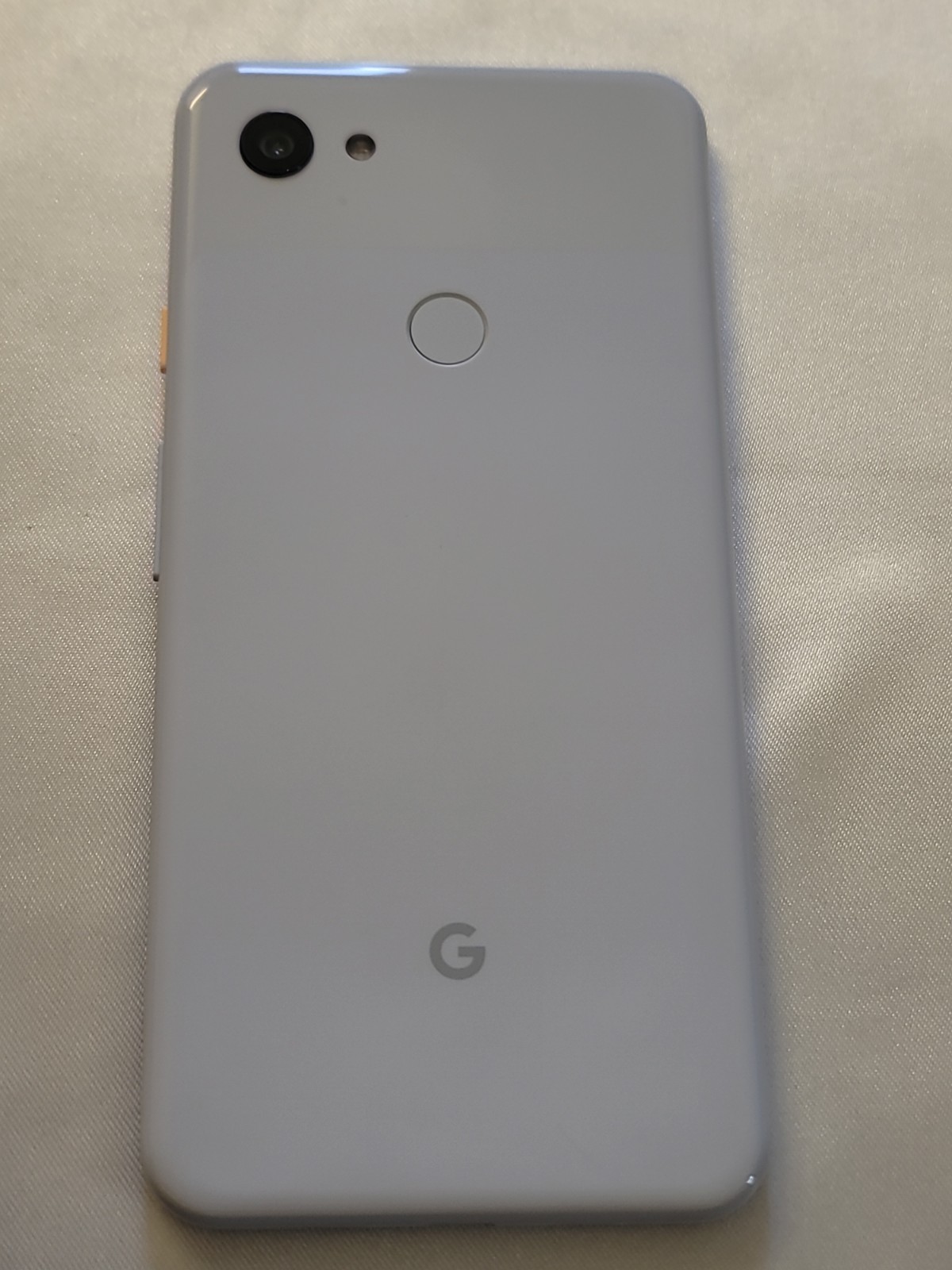 Google Pixel 3a XL 64GB G020C White GSM Unlocked Tmobile, AT&T.