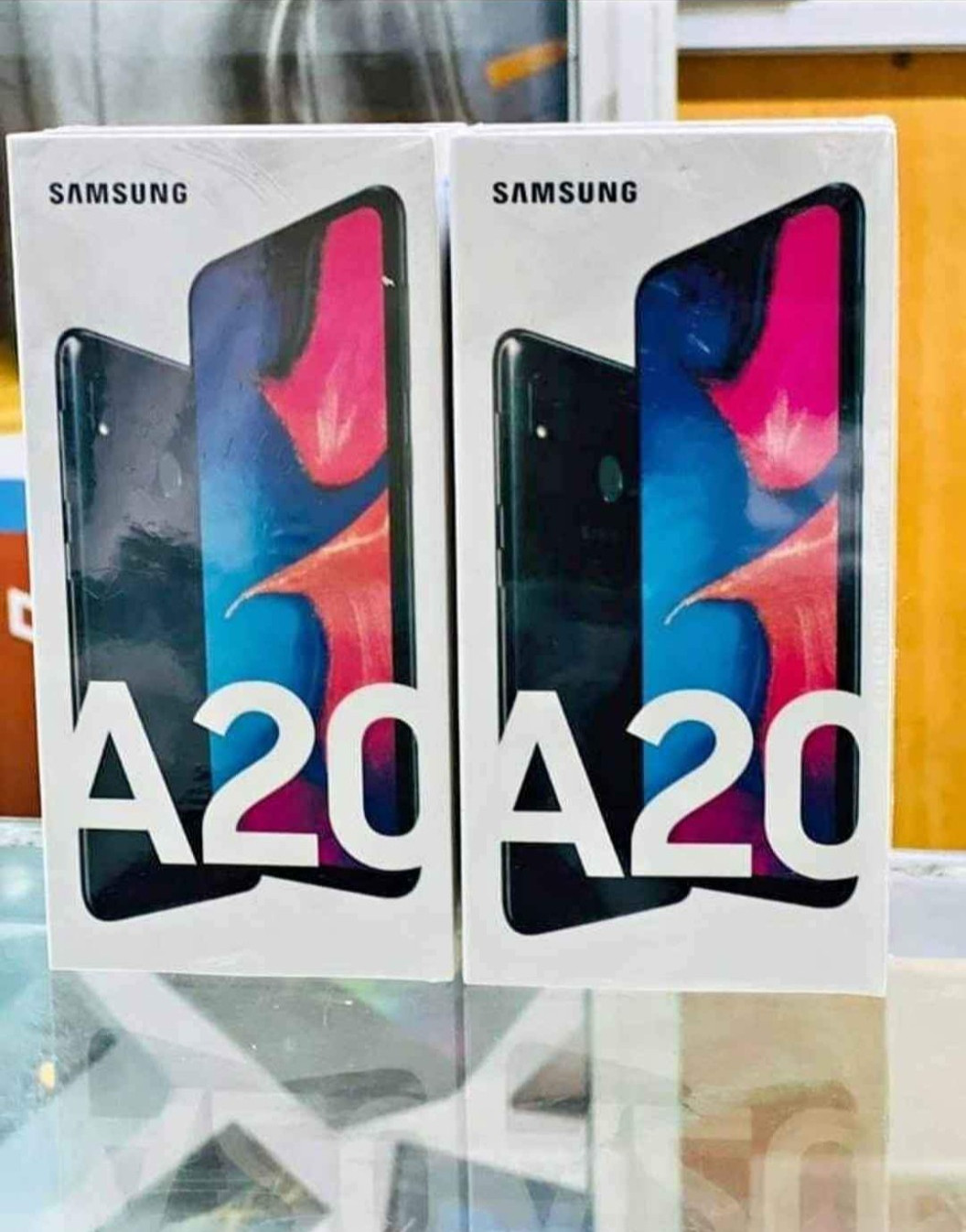 Brand New Samsung Galaxy A20 SM-A205U 32GB+ 3GB Black 6.4″ Unlocked Smartphone
