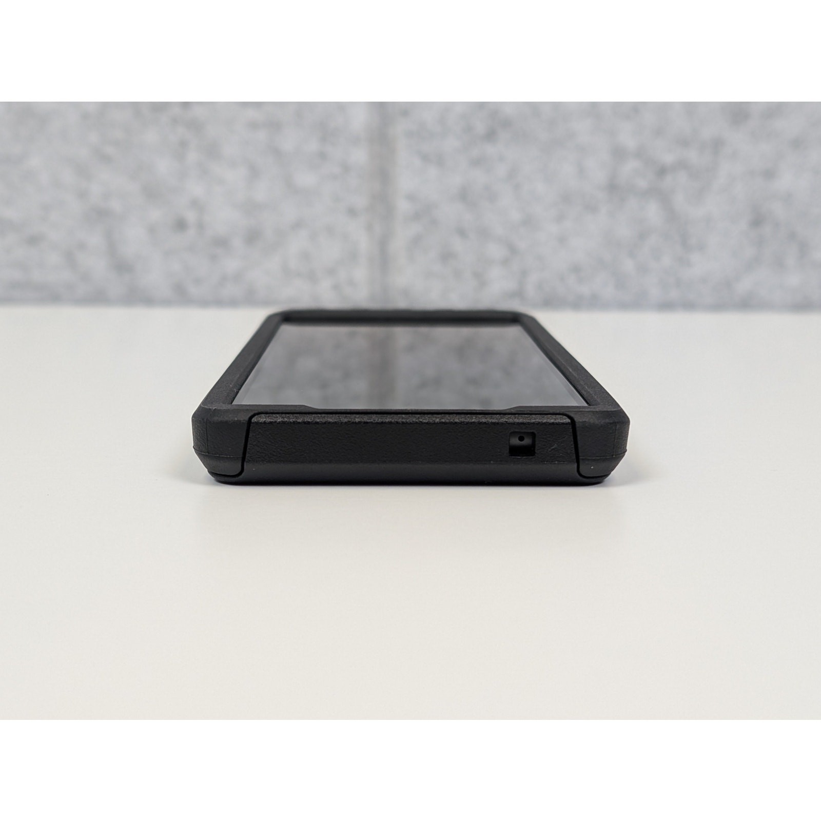 Google Pixel 7a G0DZQ (Network Locked to Verizon) – 128GB – Charcoal – USED