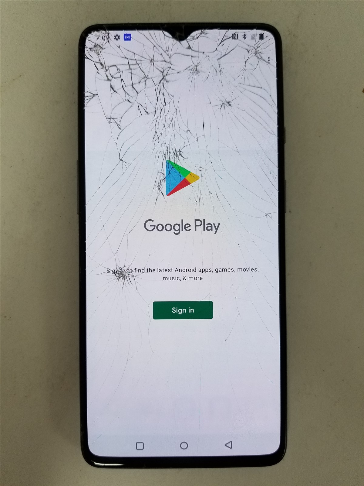 OnePlus 7T 128GB Silver HD1907 (T-Mobile Unlocked) Damaged zD2849