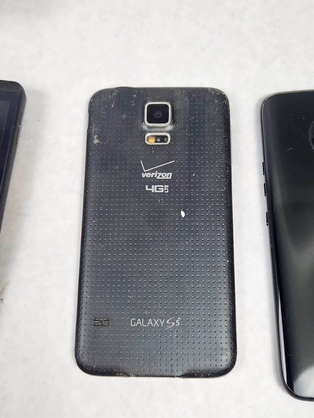 Smartphone Lot Motorola Moto G Pure X4 Samsung Galaxy S5 iPhone 6 4 Verizon Part