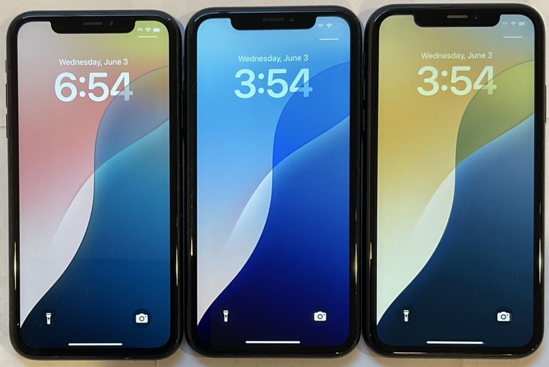 LOT OF THREE TESTED USED GSM UNLOCKED iPhone XR, 64GB A1984 MT302LL/A