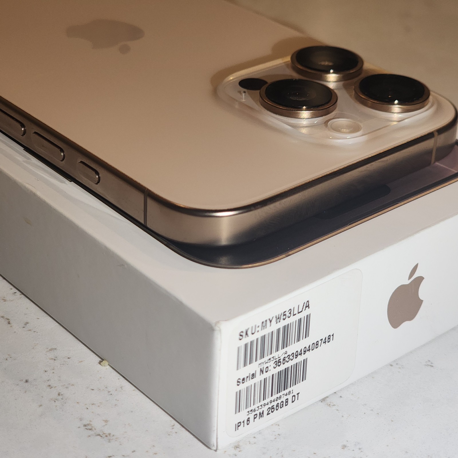 Apple iPhone 16 Pro Max – 256 GB – Desert Titanium (Unlocked) Esn Checks