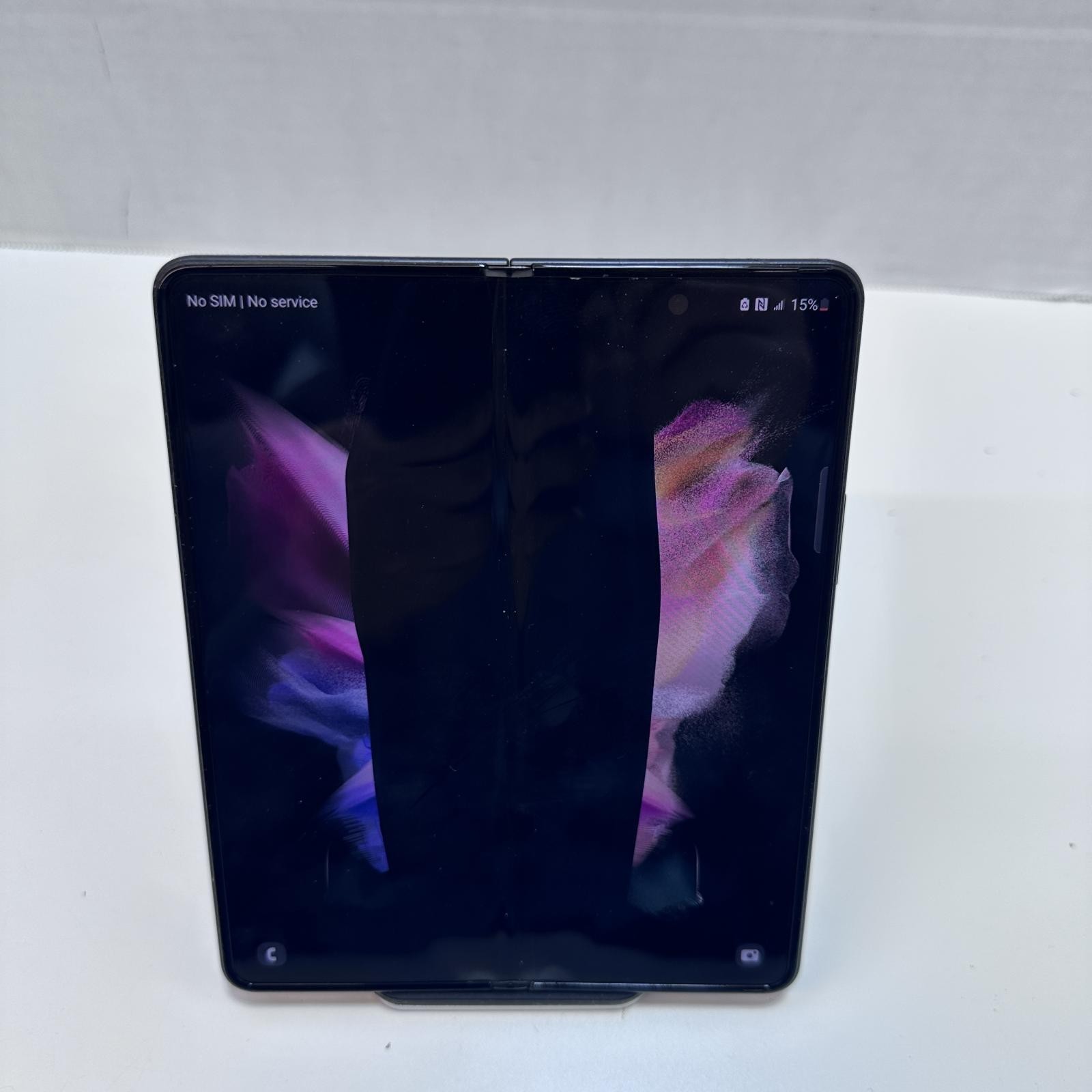 Samsung Galaxy Z Fold3 (SM-F926U) 256GB, Unlocked *Screen Damaged*