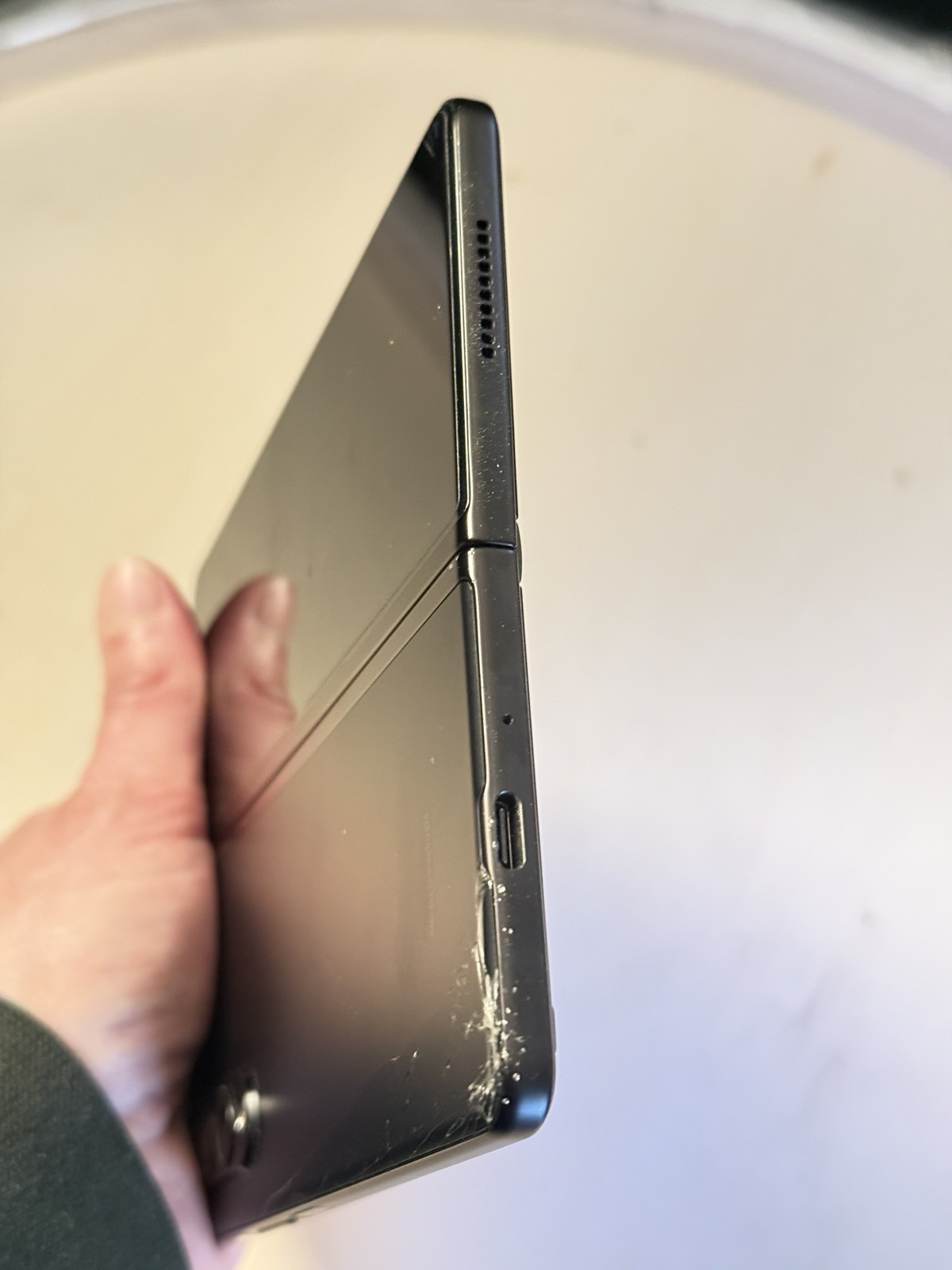 Samsung Galaxy Z FOLD 3 5G -parts only or needs repair – Inner screen bleeding