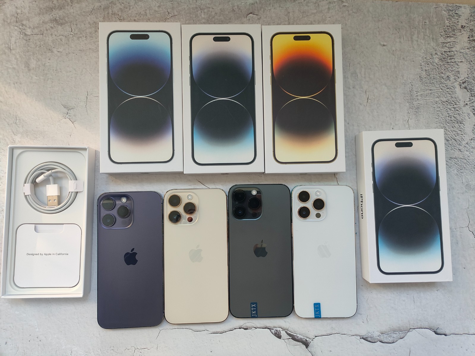 Apple iPhone 14 Pro Max 128/256/512GB 1TB Unlocked Resealed With Accessories