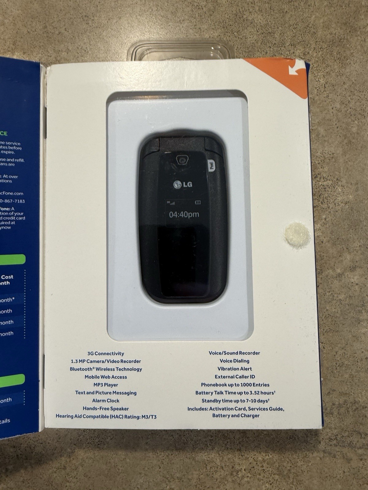 New LG 440G (TracFone) Wireless Flip Phone – Black 3G Flip Phone