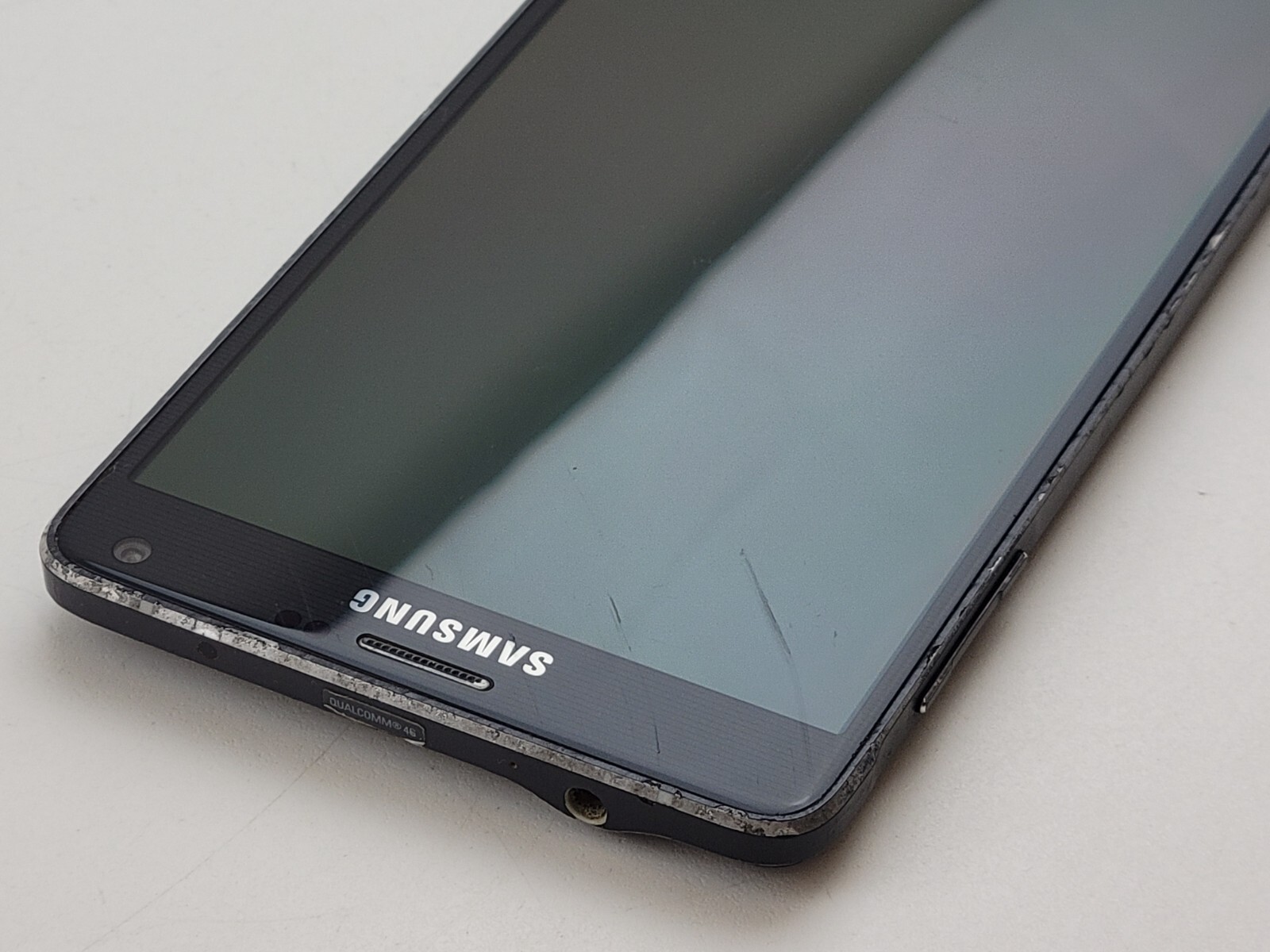 Samsung Galaxy Note 4 (SM-N910A) 32GB (AT&T) Smartphone – Clean IMEI – J9621