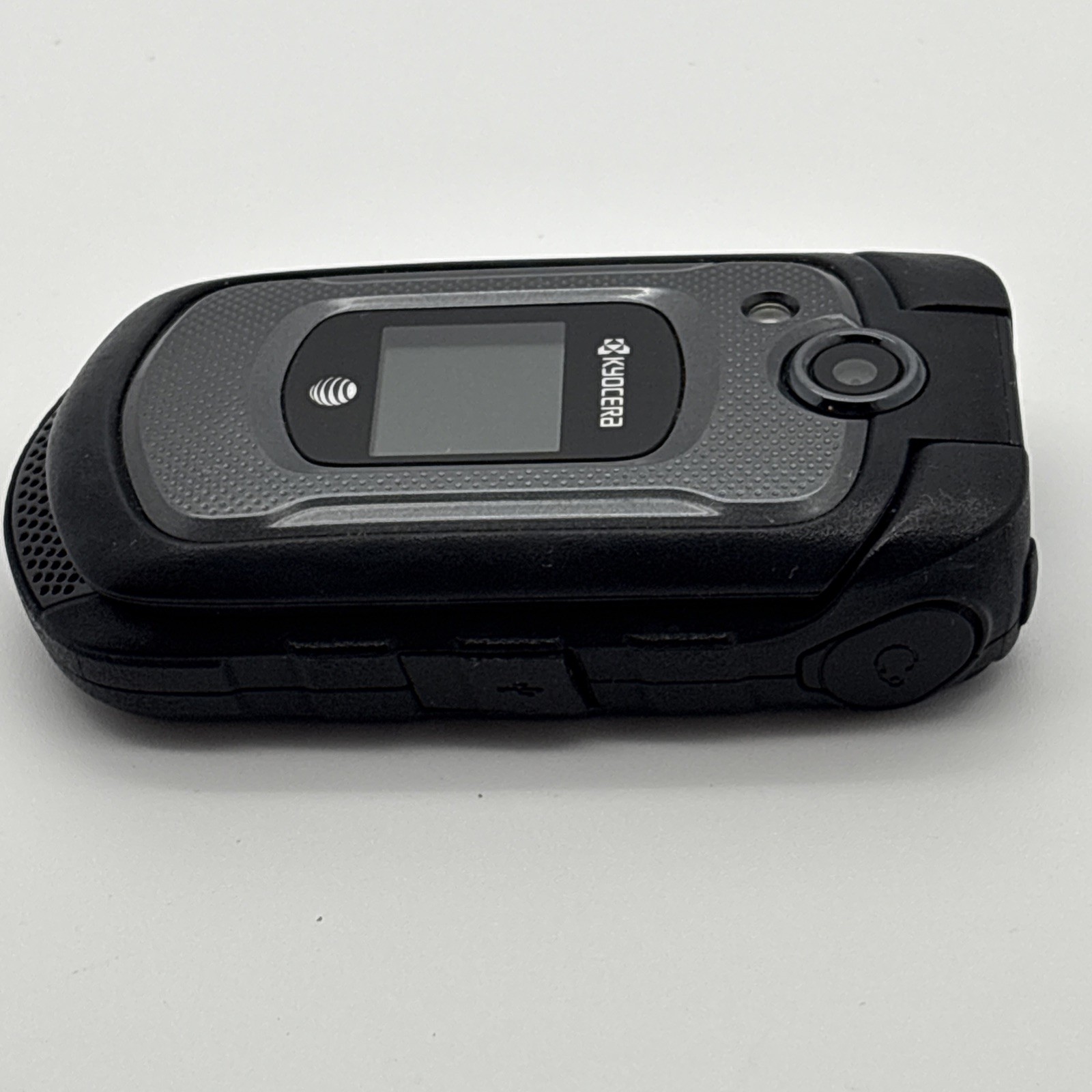 Kyocera DuraXE Flip Phone (8GB) AT&T: Model E4710 – Tested