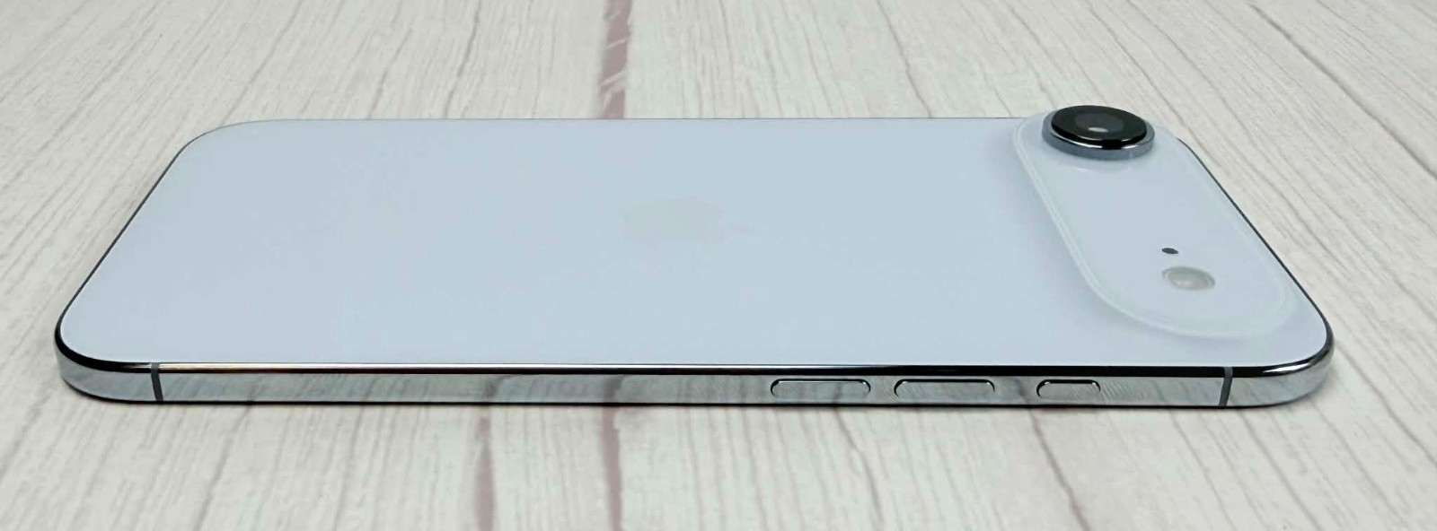 Apple iPhone 17 Air A3260 256GB Unlocked Min Condition Battery 100%