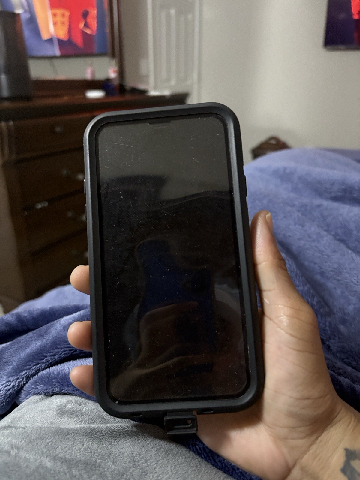 Apple iPhone 11 Black 6.1″ 12MP Bluetooth Wi-Fi NFC Hexa Core 4GB RAM iOS
