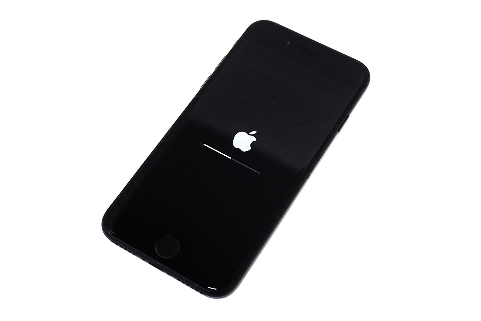 Apple iPhone 7 32GB Black Factory Unlocked A1660 Smartphone 100% Battery Health