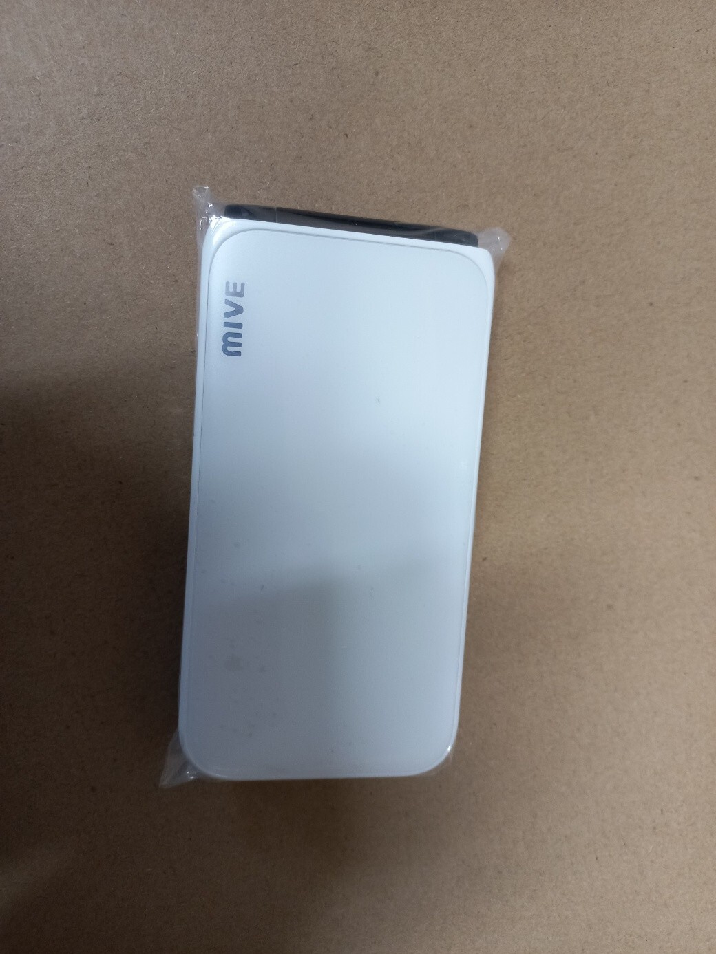 ALT MIVE Style Folder 32GB AT-M120 Unlocked LTE/3G – Whtie