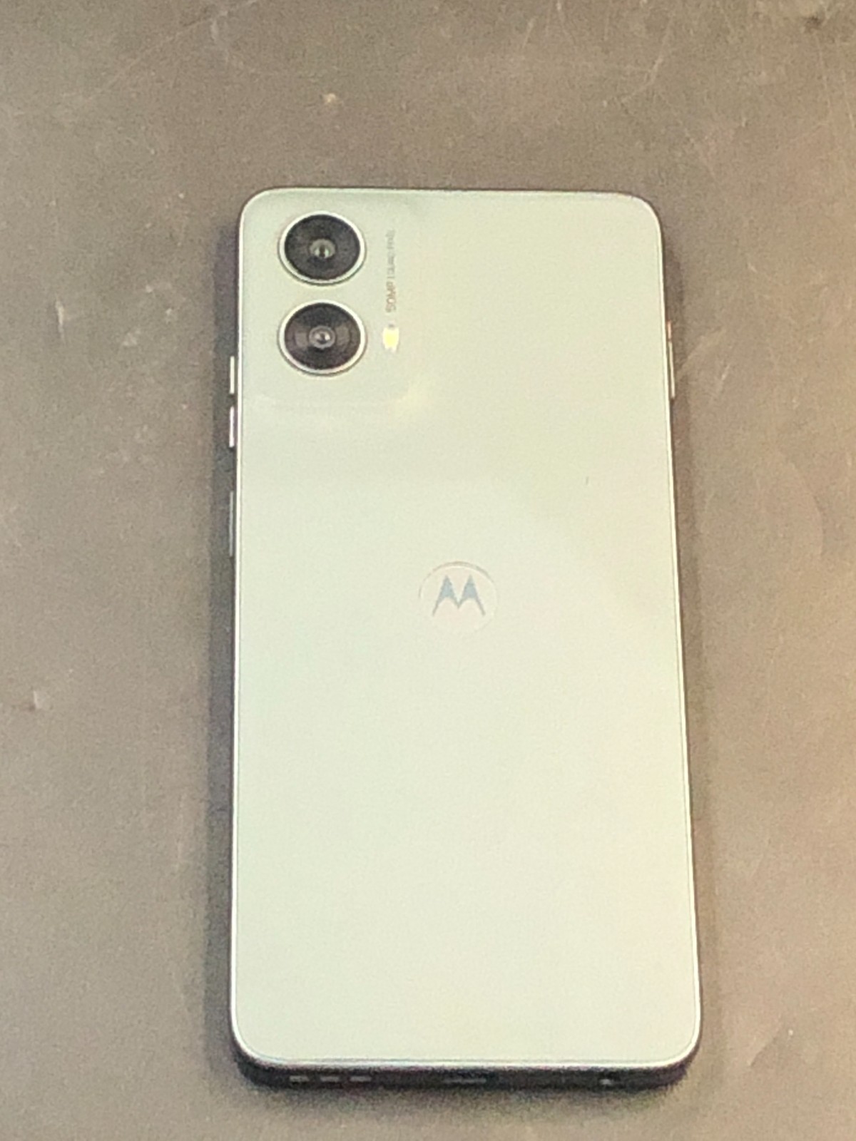 Motorola Moto G 5G XT2417 – 2024 – 128GB Unlocked 6.6″ Dual SIM – Sage Green