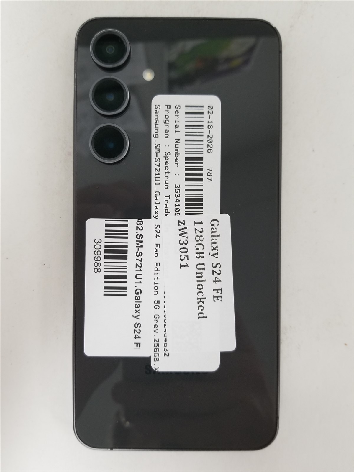 Samsung Galaxy S24 FE 128GB Black SM-S721U1 (Unlocked) Discounted zW3051