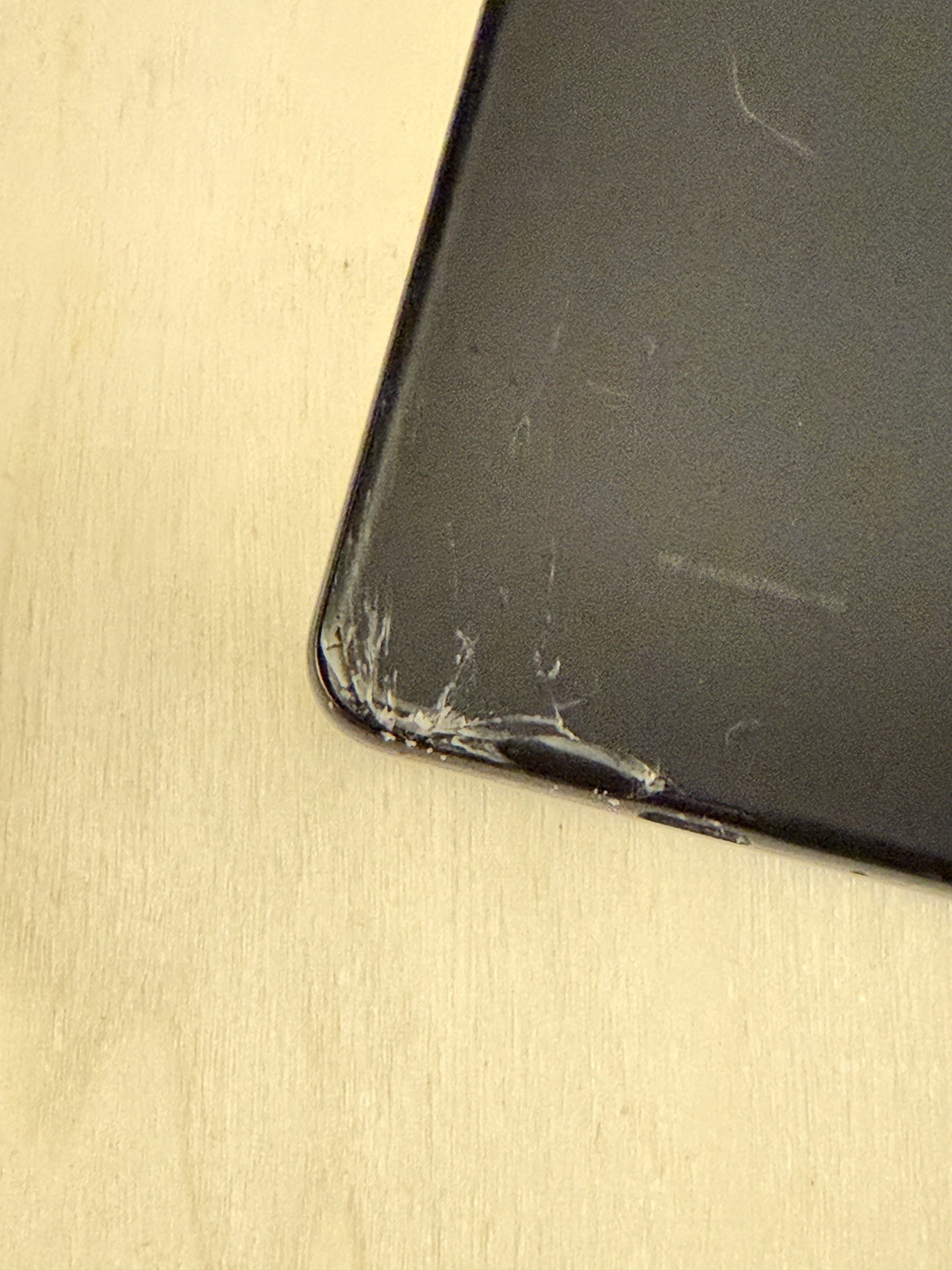 Samsung Galaxy Z FOLD 3 5G -parts only or needs repair – Inner screen bleeding