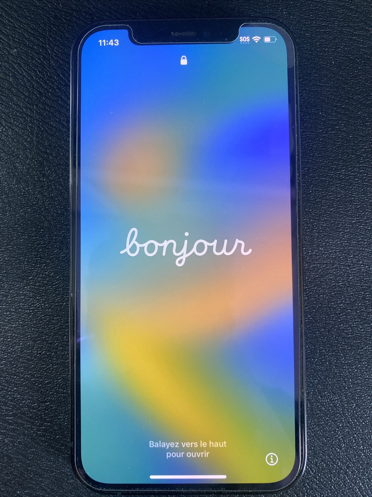 Apple iPhone 13