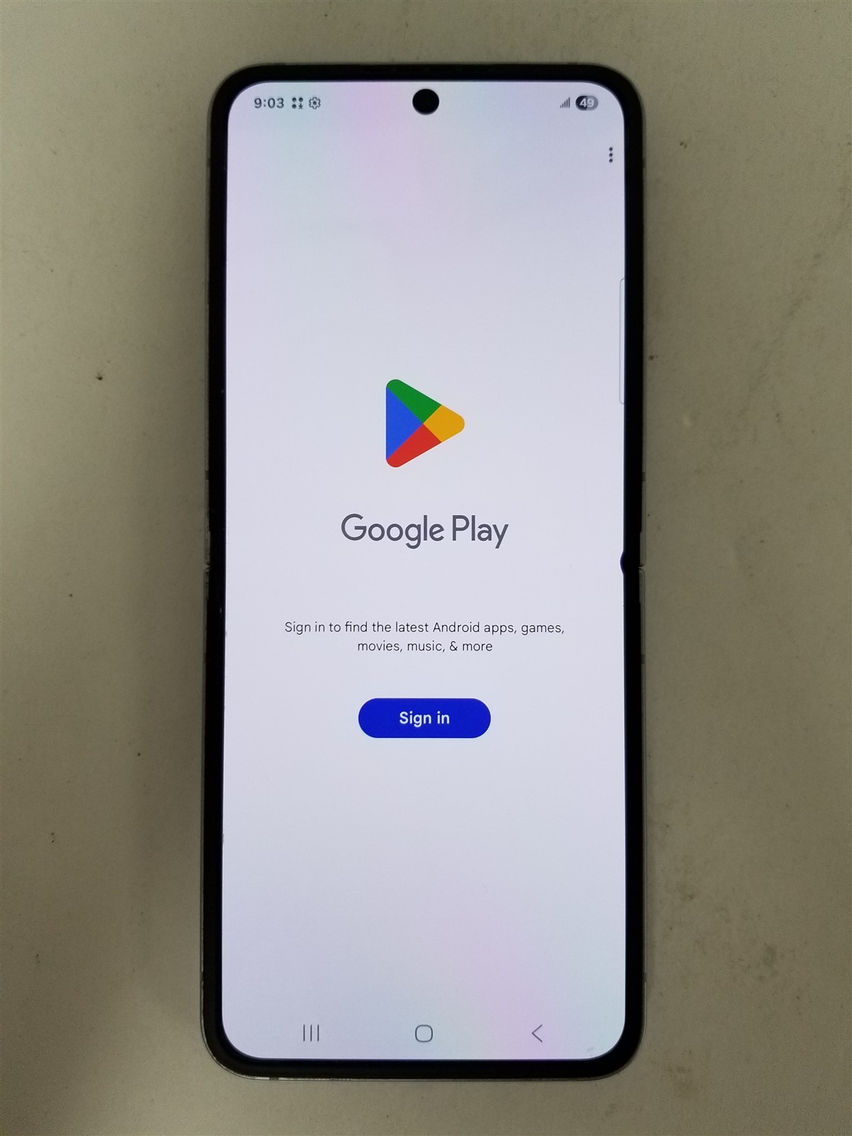 Samsung Galaxy Z Flip6 256GB Silver SM-F741U (T-Mobile) Damaged zD2668