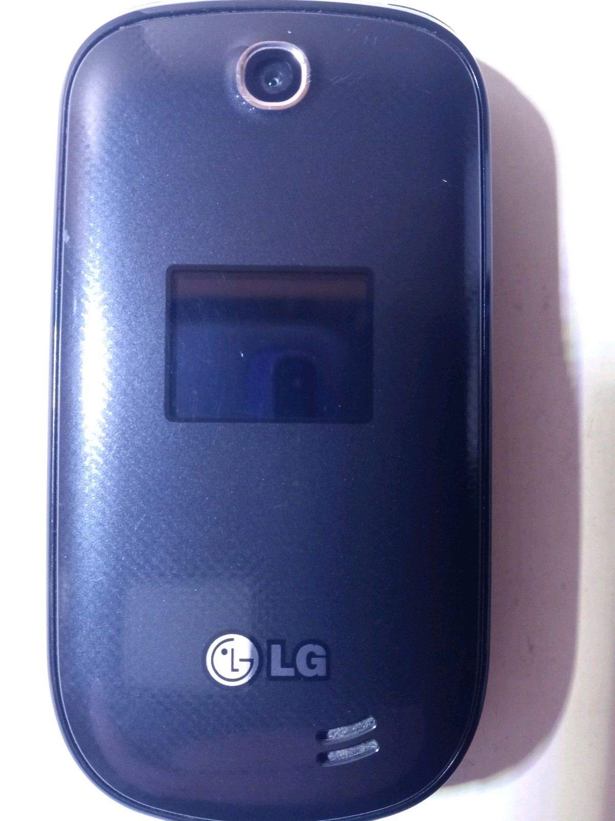 LG Flip Phone Black Bluetooth Single SIM F2000711