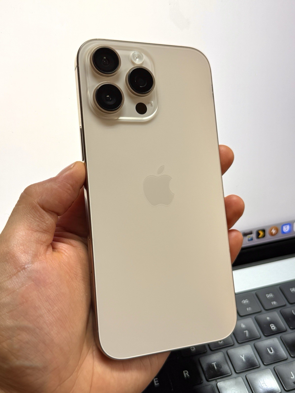 Apple iPhone 16 Pro Max (93% Batt) Gold Titanium 256GB AT&T #24531