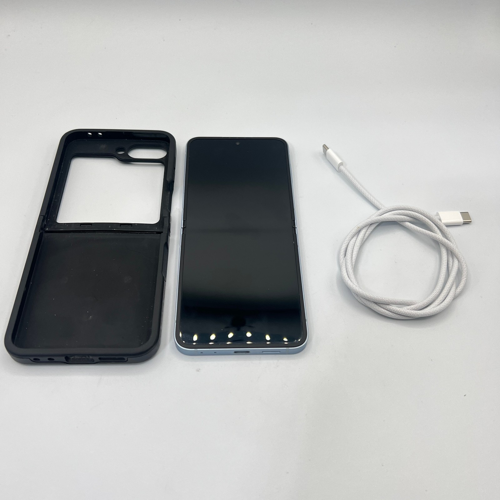 Samsung Galaxy Z Flip6 512GB Blue Unlocked – Excellent