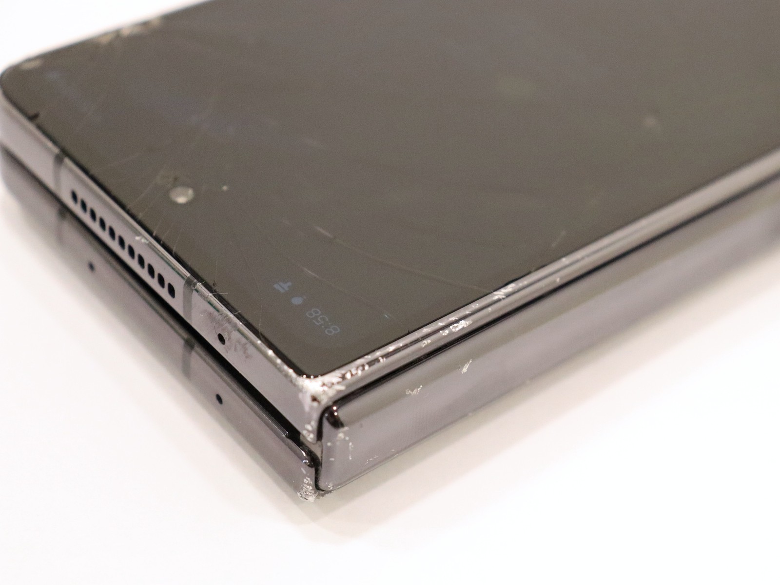 Samsung Galaxy Z Fold 4 SM-F936U1 12GB 512GB – As Is Cracked Exterior LCD