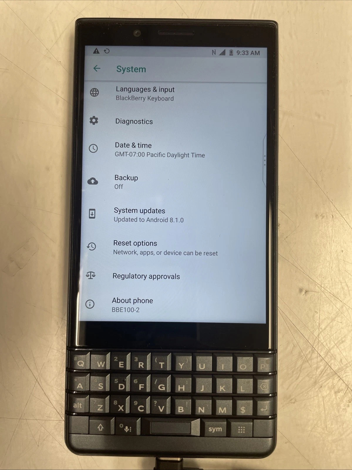 Nice (Carrier: Rogers,Fido) BlackBerry KEY2 LE Smartphone 64G Black bbe100-2