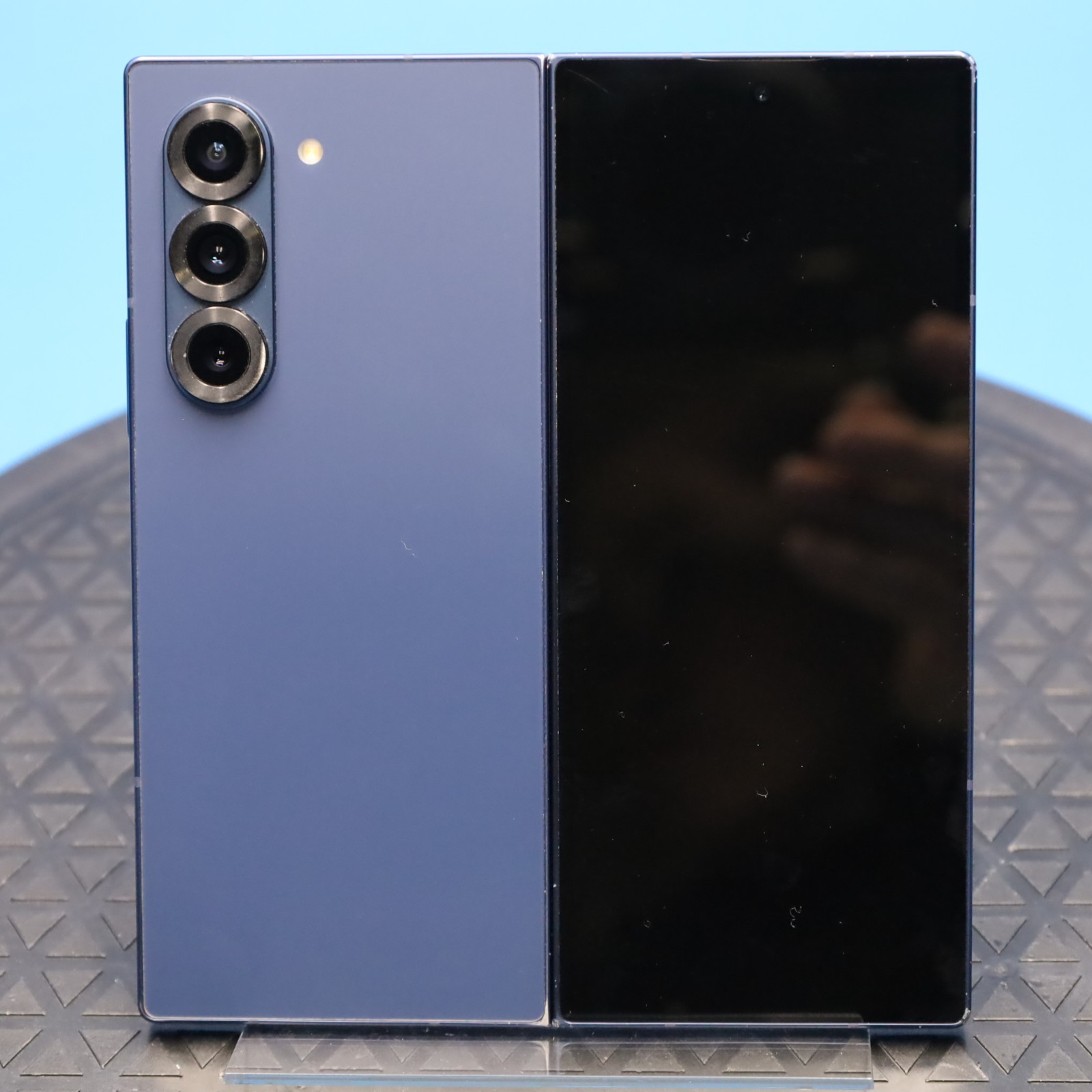Samsung Galaxy Z Fold6 – 512 GB – Navy (Unlocked)