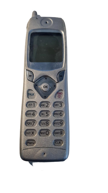 Antique New Bar Phone Sanyo SCP-6000 Silver CDMA 1900 1.5″ With Antenna AS IS