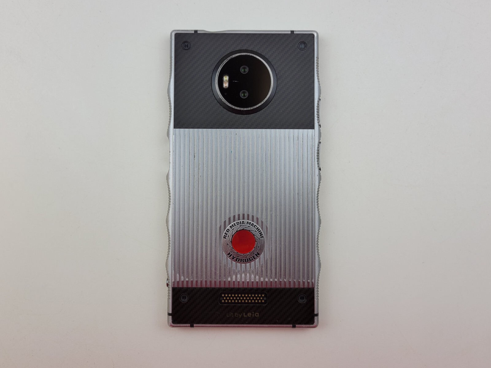 RED HYDROGEN One (H1A1000) 128GB (Unlocked) (Verizon) – *SIM TRAY ISSUE* – J2540