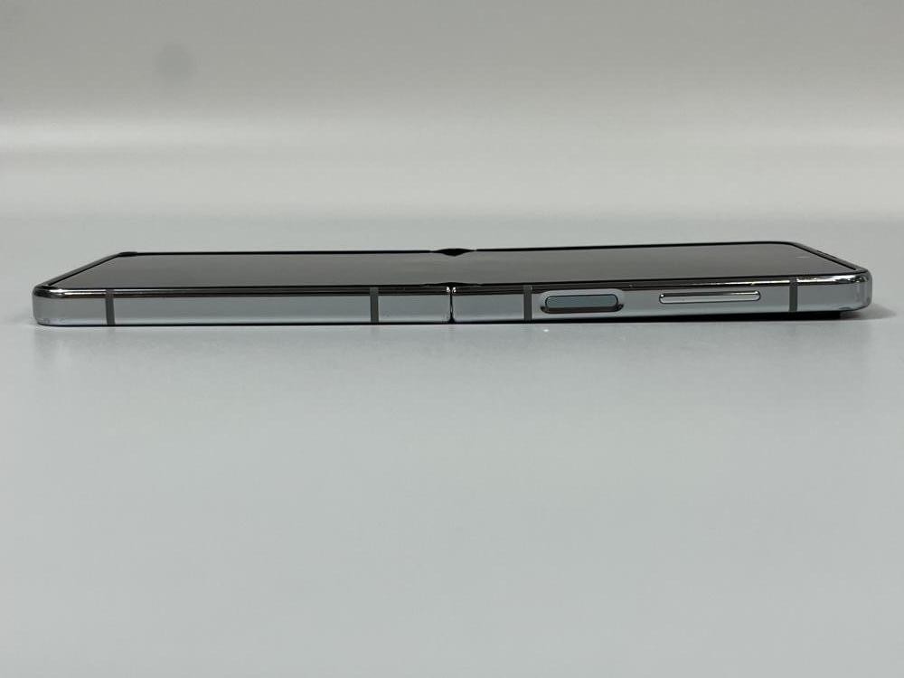 Samsung Galaxy Z Flip5 256GB SM-F731U1 Mint (Unlocked) – Fair