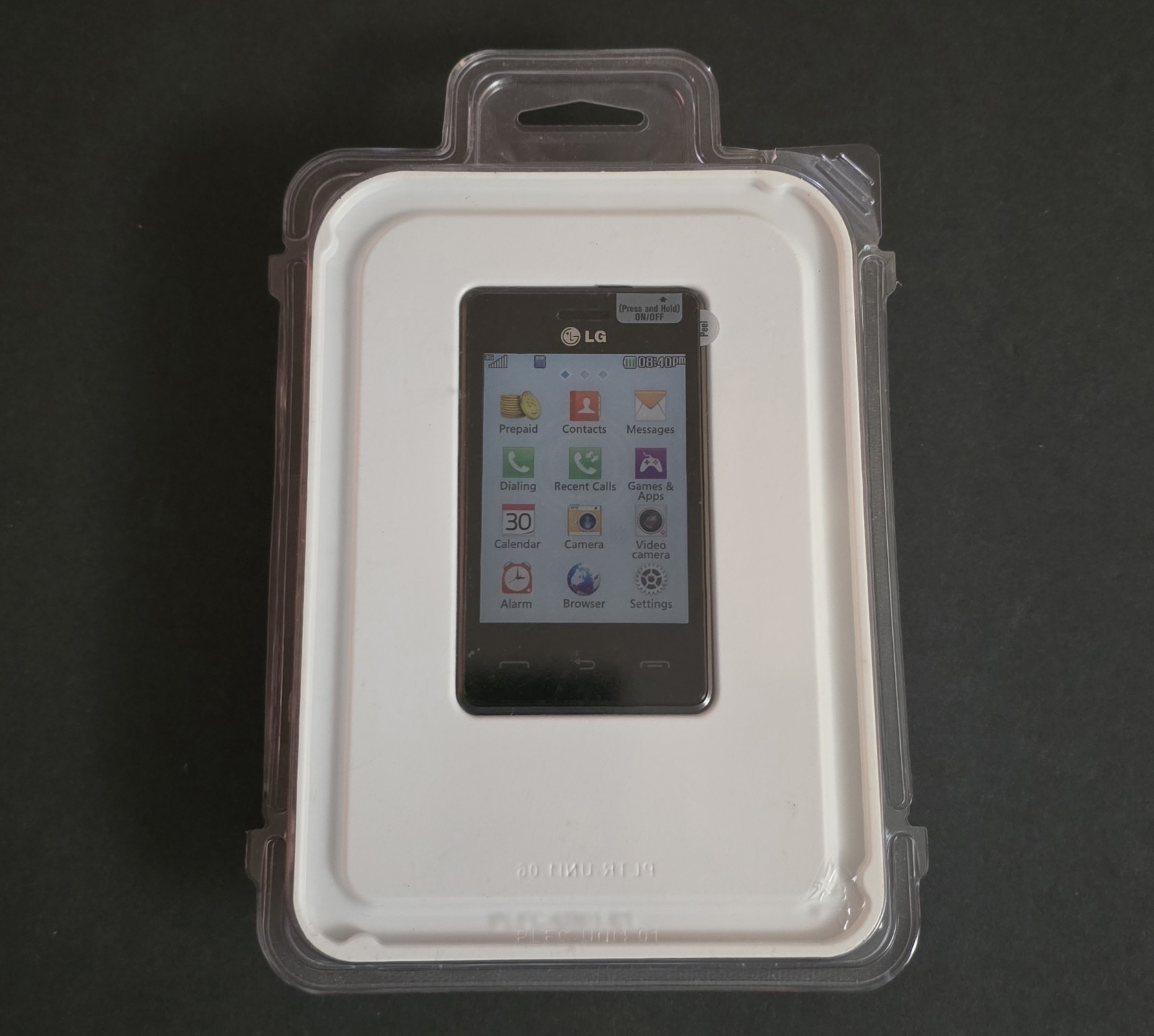 LG 840G Prepaid Phone TracFone Black New